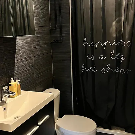 Cozy With Garden Appartamento Gand